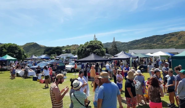 Mahia Seaside Markets. 
